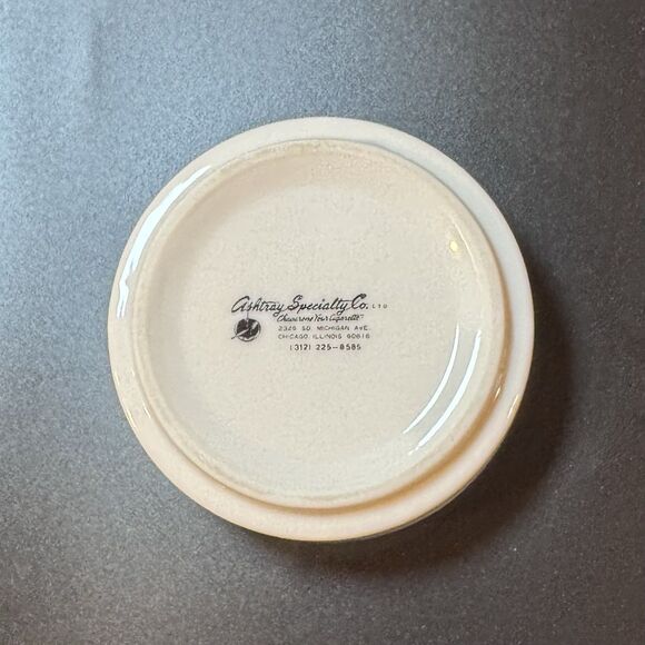 Vintage LE BON VIVANT Ceramic Ashtray Gold Trim Collectible 4” - Picture 2 of 3